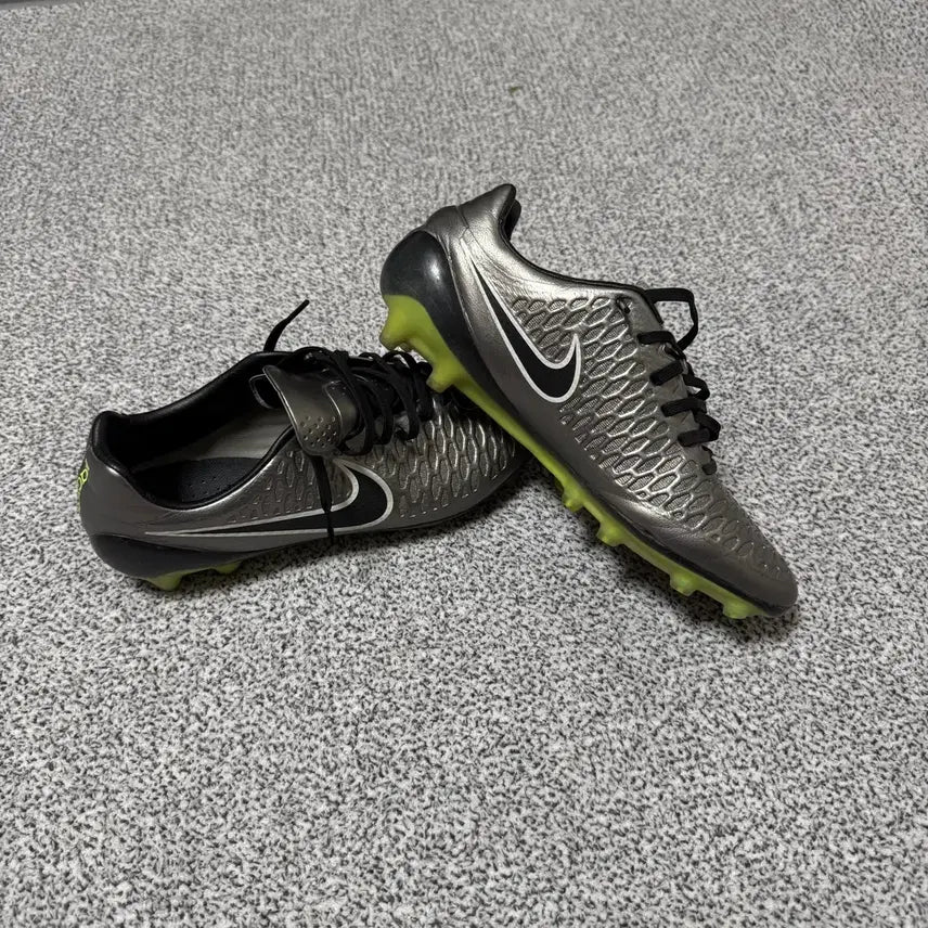 [BUNJANG] Nike Magista Opus FG Elite Metallic Soccer Cleats / 나이키 마지스타 오푸스 FG 엘리트 메탈릭