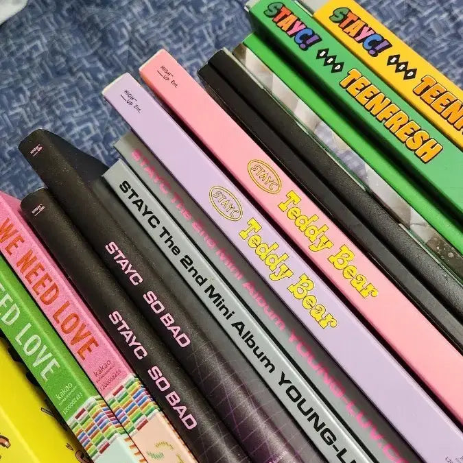 [BUNJANG] Stayc Unsealed Album Set / Stayc 개봉앨범 (포카 사진 참고)