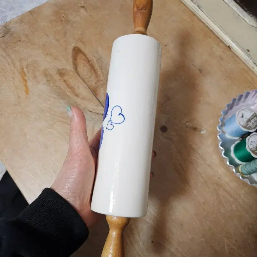 [BUNJANG] Vintage Blue Flower Pattern Ceramic Rolling Pin / <무료배송>빈티지 블루 플라워 패턴 도자기 밀대 35x6.5