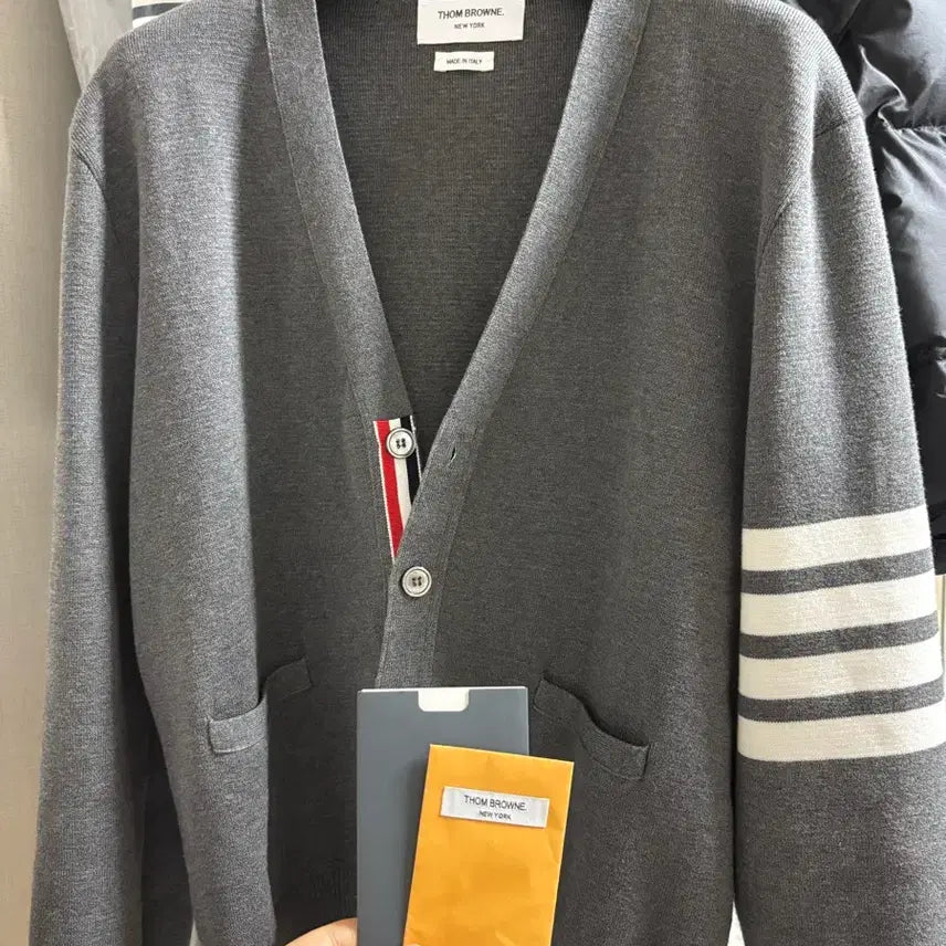 [SOLD OUT] S급) 톰브라운 밀라노스티치 가디건 2