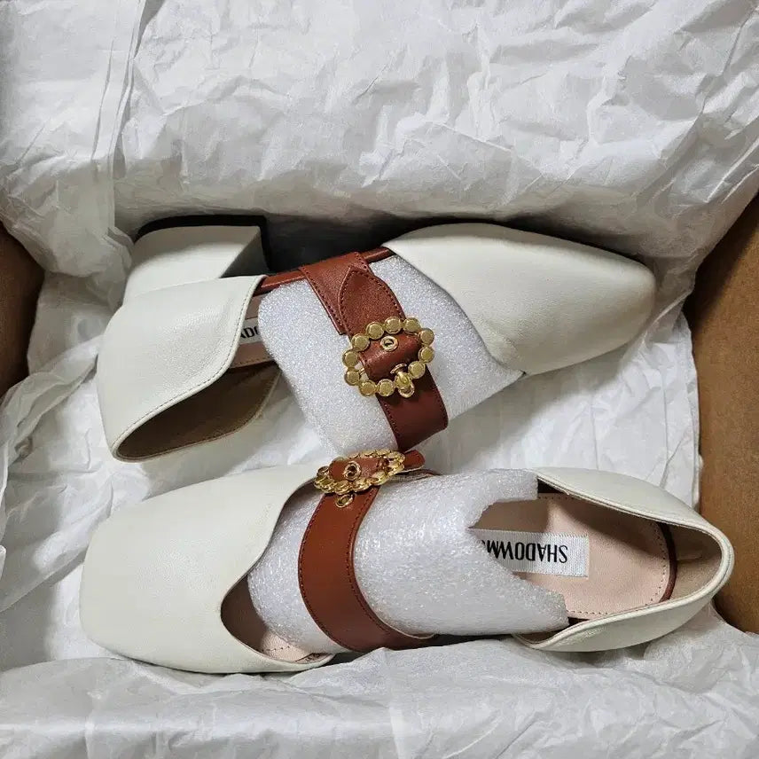 [BUNJANG] Shadowmove Ivory Leather Sandals / (새상품) 양가죽 수제화 샌들 220사이즈