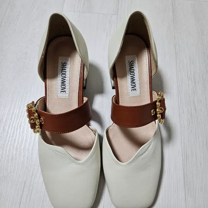 [BUNJANG] Shadowmove Ivory Leather Sandals / (새상품) 양가죽 수제화 샌들 220사이즈
