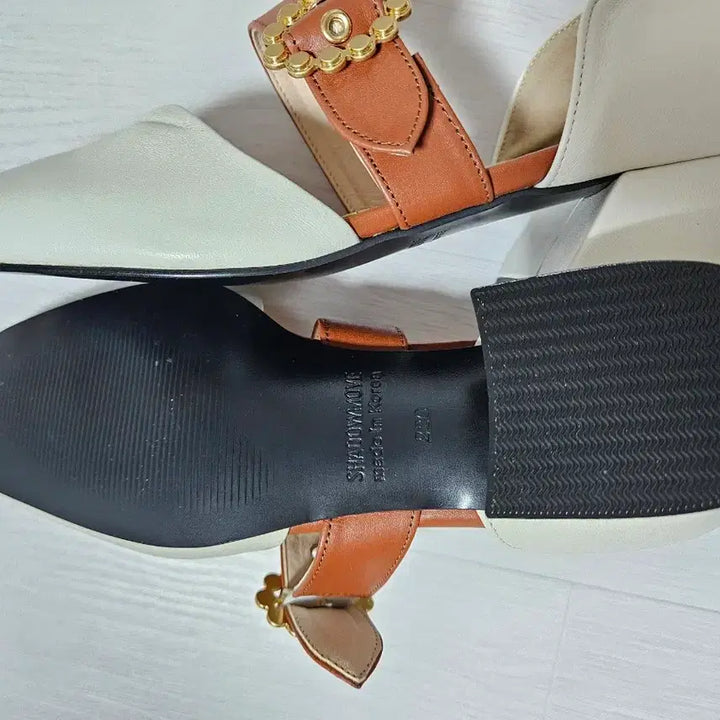 [BUNJANG] Shadowmove Ivory Leather Sandals / (새상품) 양가죽 수제화 샌들 220사이즈