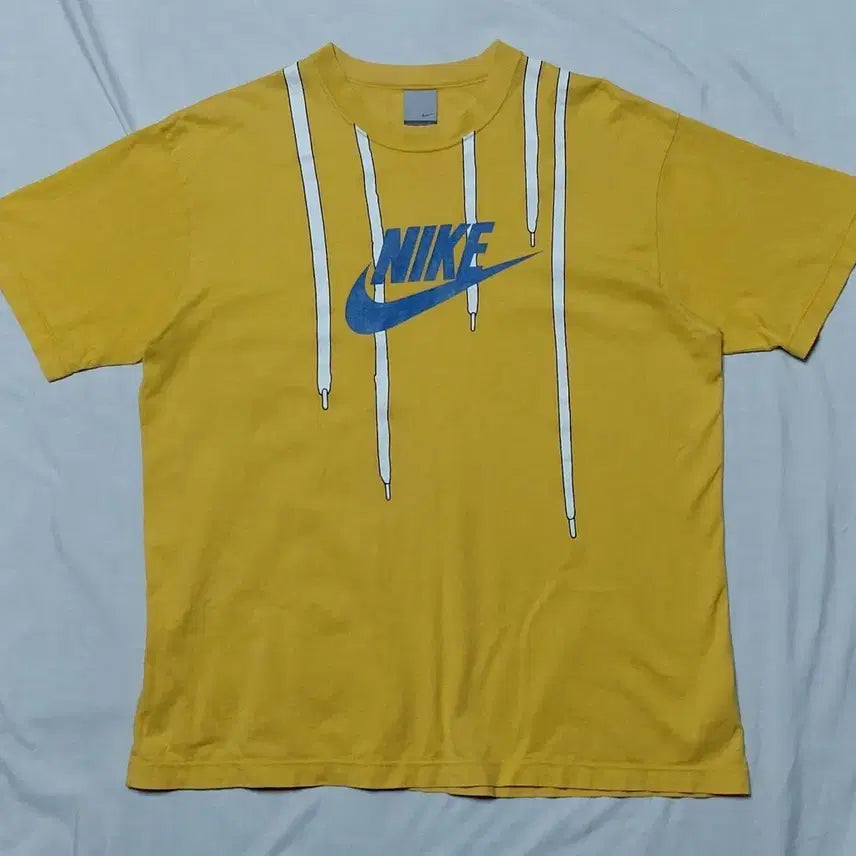 [BUNJANG] Nike Vintage Hoodie String Graphic T-shirt / [L] 빈티지 나이키 후디 스트링 그래픽 티셔츠