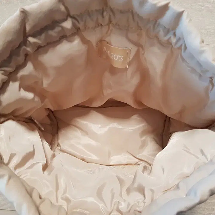 [BUNJANG] Beige Bucket Shoulder Bag / 베이지 복조리 숄더백