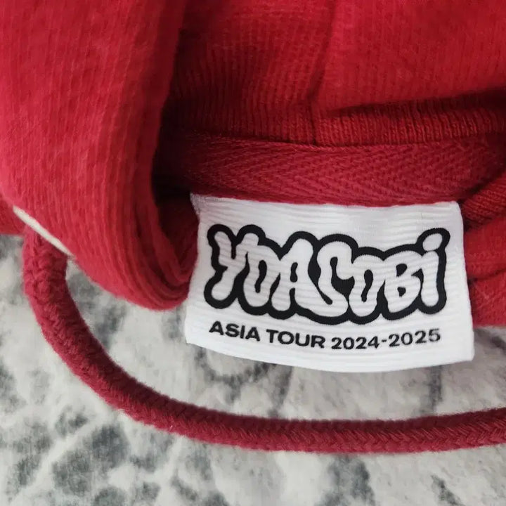 [SOLD OUT] 요아소비 초현실 후드티M + 스티커 세트