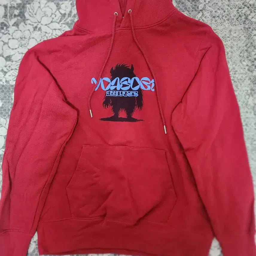 [SOLD OUT] 요아소비 초현실 후드티M + 스티커 세트