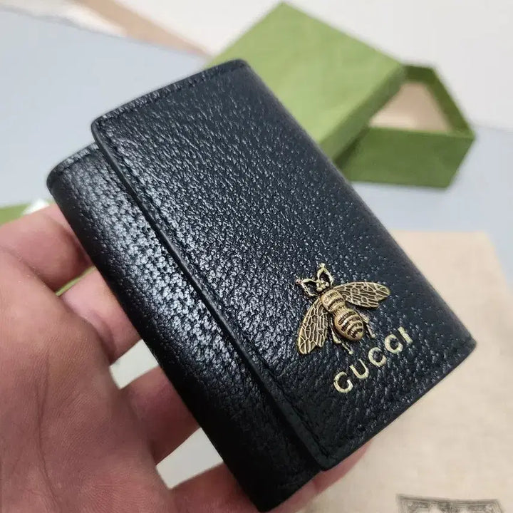 [SOLD OUT] (정품/미사용품)구찌 꿀벌 블랙 키홀더.키지갑.키케이스 판매합니다
