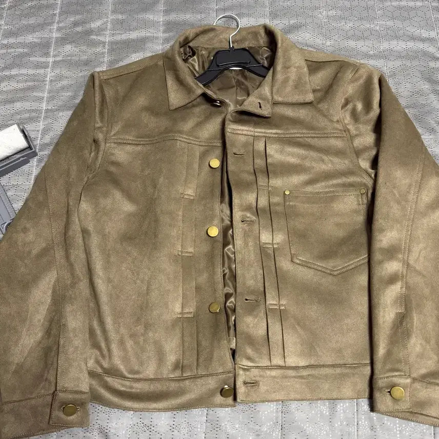 [SOLD OUT] (새상품)스웨이드 타입 자켓 카키 블랙