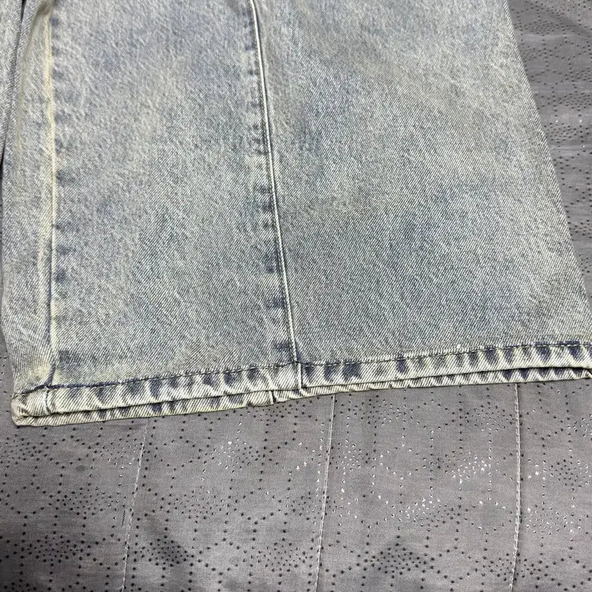[BUNJANG] Balloon Fit Pleated Wide Leg Denim Pants / (새상품)벌룬핏 핀턱 절개 와이드 데님팬츠