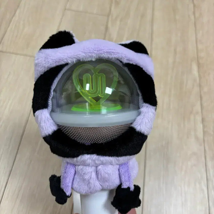 [BUNJANG] IU Official Lightstick ver. 3 + Cape Bundle Set / 아이유 응원봉 ver3 + 케이프 일괄판매