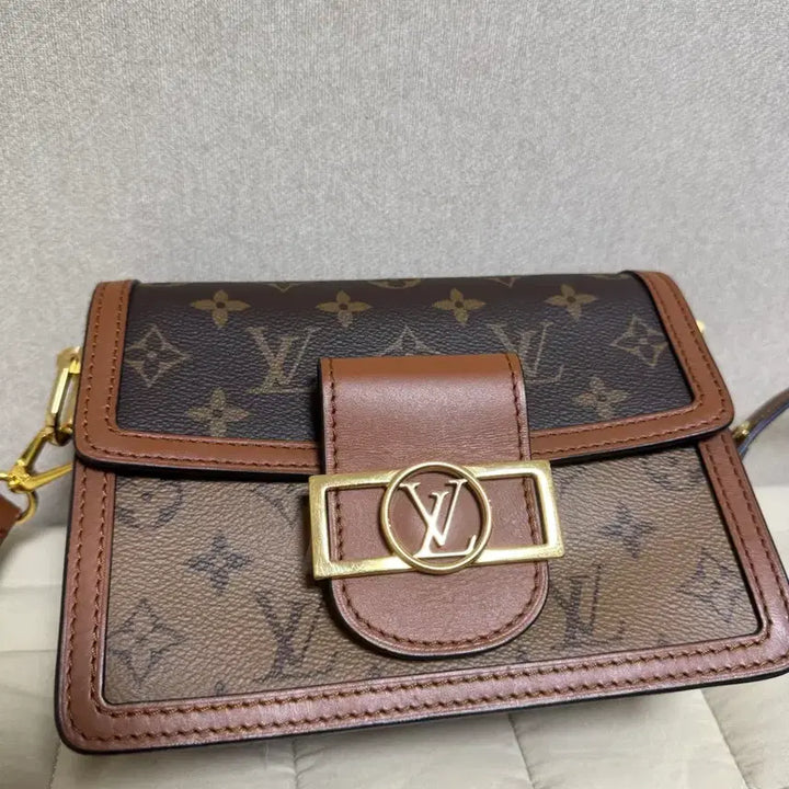 [BUNJANG] Louis Vuitton Dauphine Mini Full Set Handbag / 루이비통 도핀 미니 풀셋트