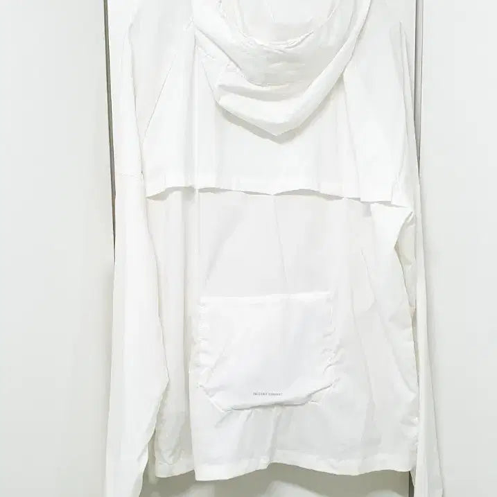 [BUNJANG] Nike Running Windrunner Running Jacket White L / 나이키 러닝 윈드러너 러닝 자켓 화이트 L