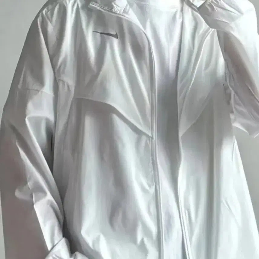 [BUNJANG] Nike Running Windrunner Running Jacket White L / 나이키 러닝 윈드러너 러닝 자켓 화이트 L