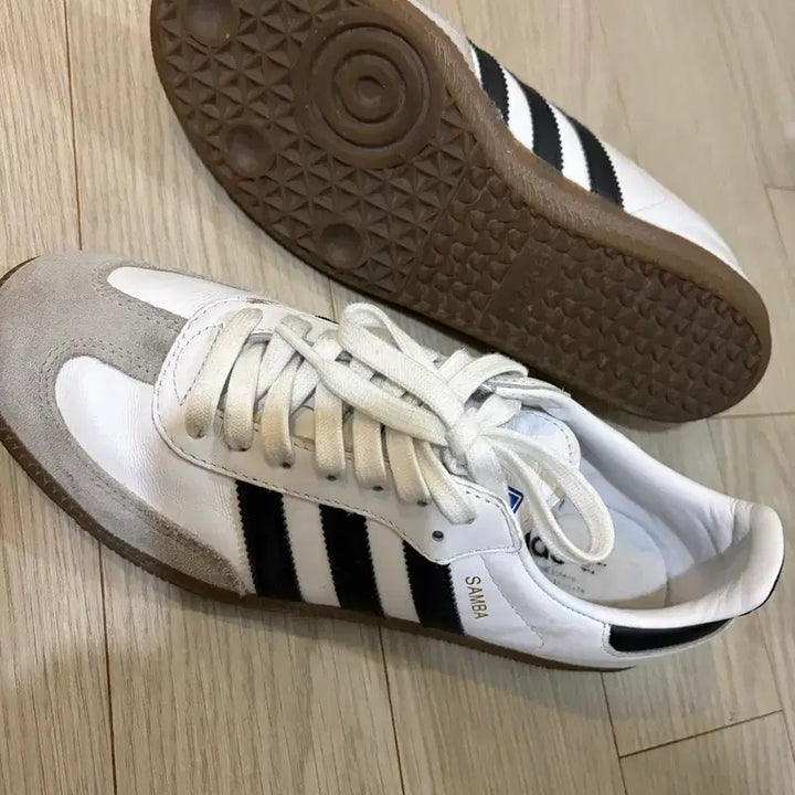 [SOLD OUT] 아디다스 삼바 OG 흰/검 255