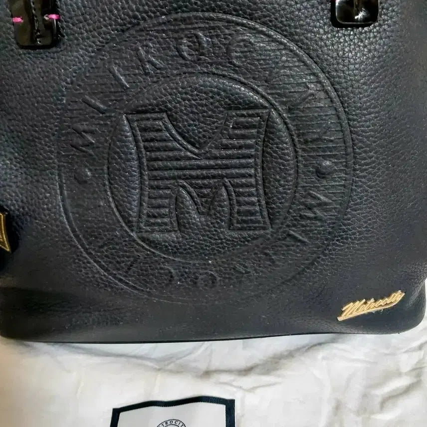 [BUNJANG] Metrocity Black Tote Bag / 정품)        39     메트로시티 블랙 토트백 + 가방 장식