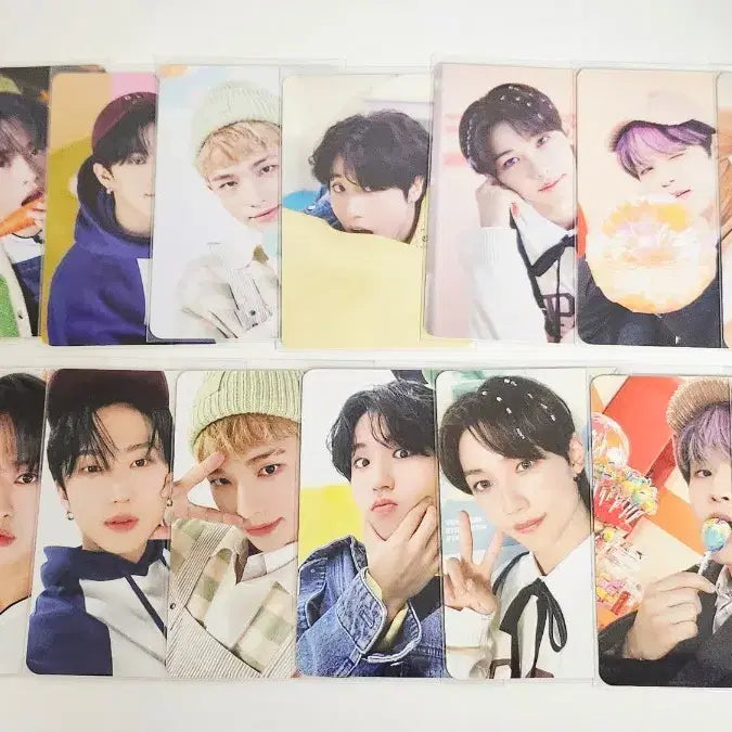 [BUNJANG] Stray Kids 2023 Season's Greetings Bundle Set / 스트레이키즈  스키즈 2023 시그 일괄
