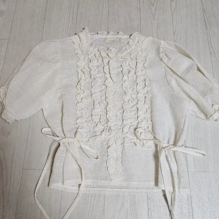 [BUNJANG] Lucirju Ivory Lace Blouse / [새상품] 루시르주 블라우스