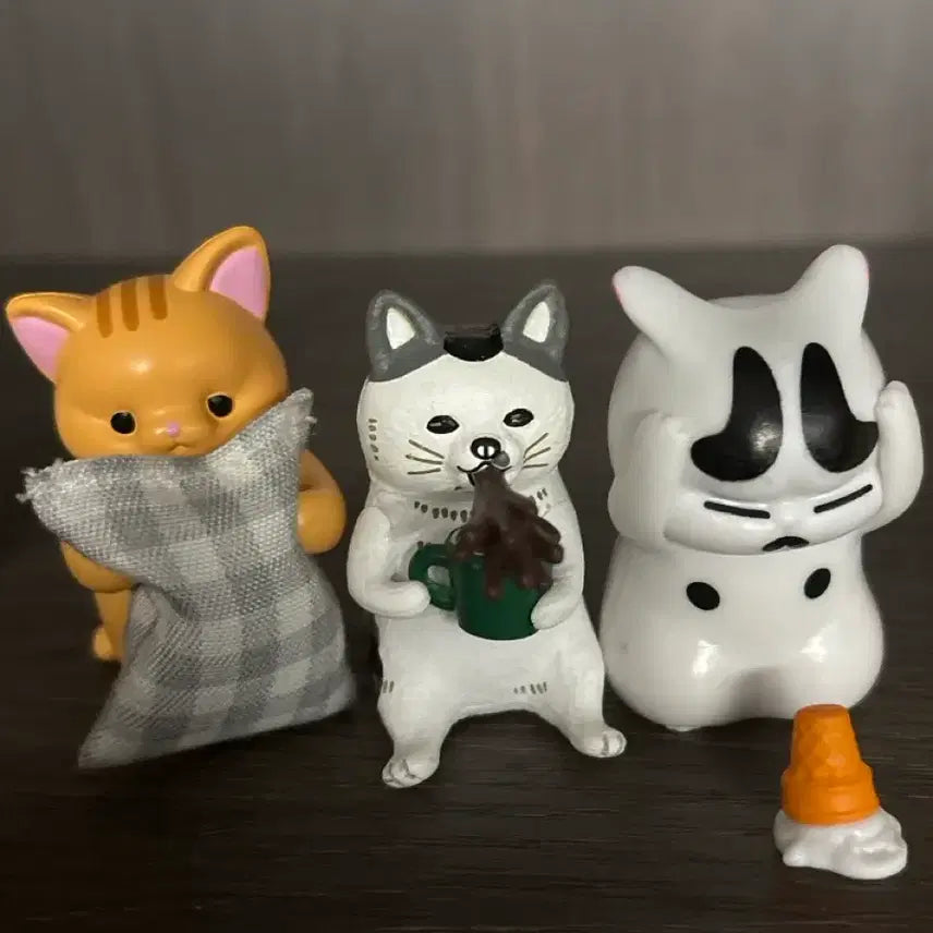 [BUNJANG] Cat Gacha Bundle Set / 고양이 가챠 일괄