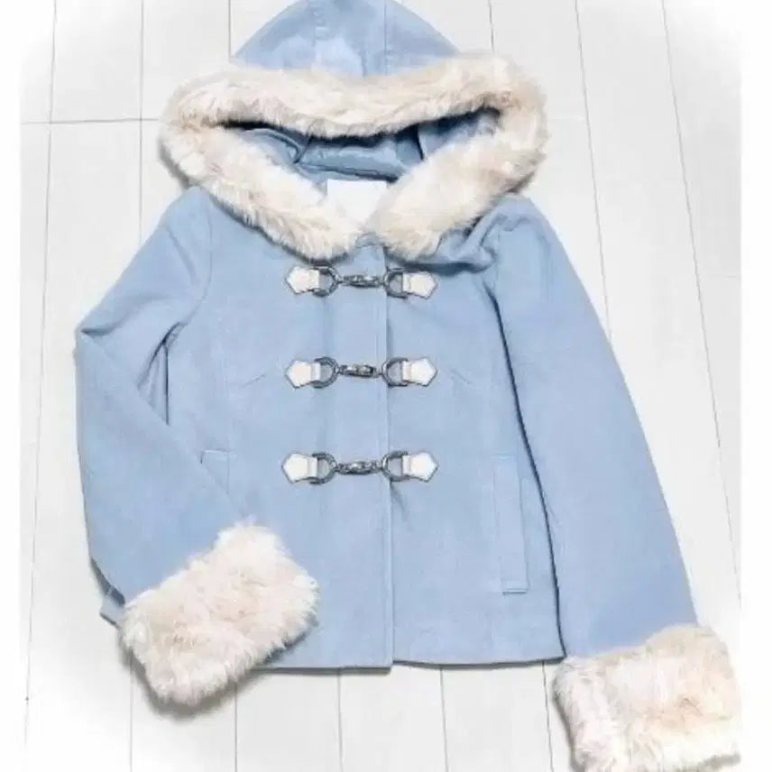 [BUNJANG] Cecil McBee Pastel Blue Coat with White Fur Trim / 세실맥비 코트 히메갸루