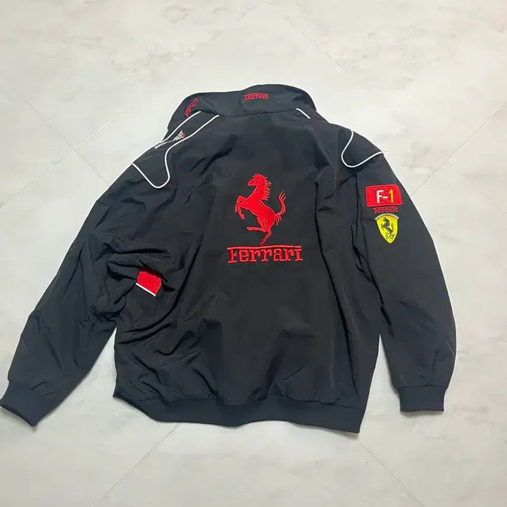 [BUNJANG] Ferrari F1 Racing Windbreaker Jacket / 페라리 F1 레이싱 바람막이