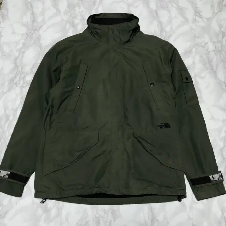 [BUNJANG] The North Face Deep Khaki Windbreaker Jacket - Men&