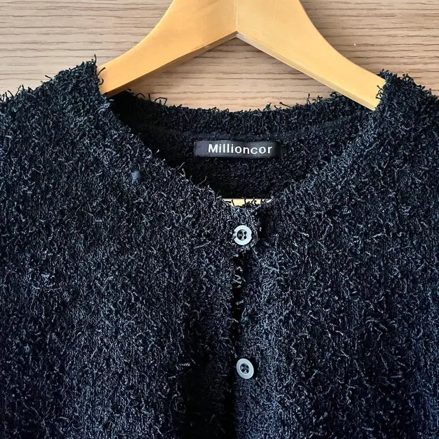 [BUNJANG] MILLIONCOR Velia Soft Boucle Cardigan / MILLIONCOR 밀리언코르 벨리아 소프트 부클 가디건
