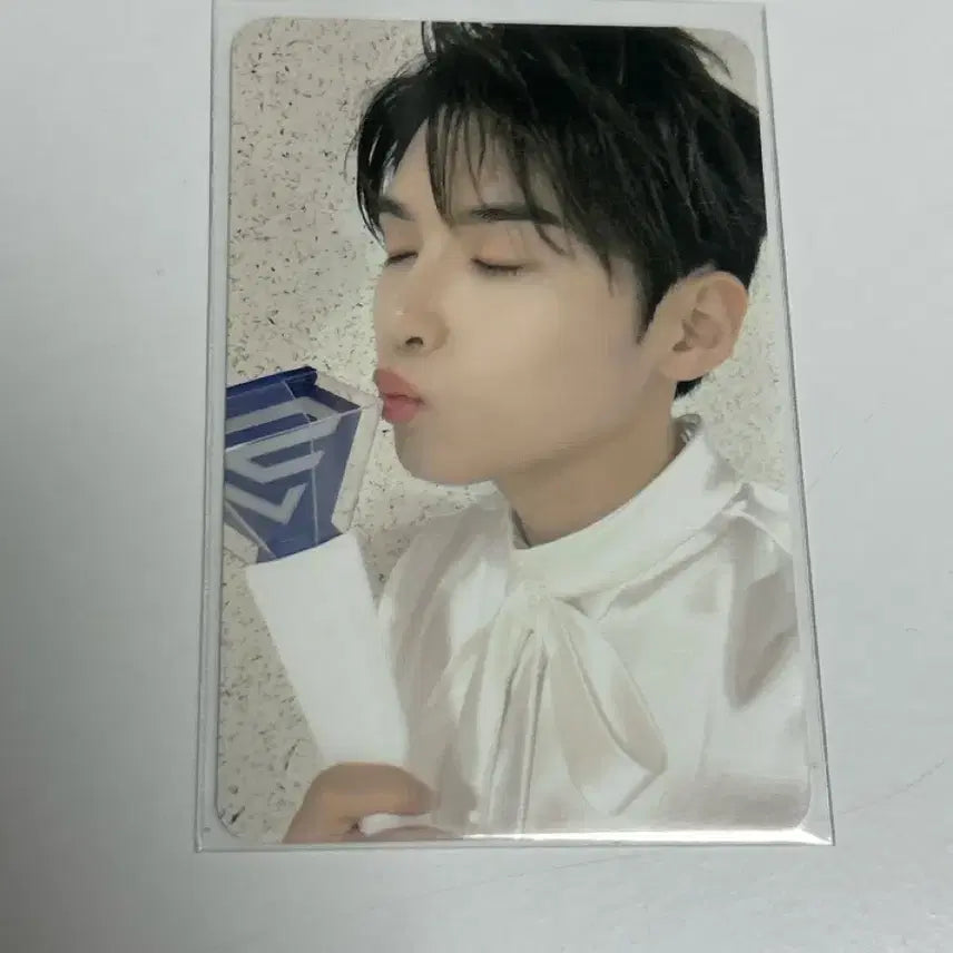 [BUNJANG] Super Junior Ryeowook Photocard / 슈퍼주니어려욱포카 슈주응원봉려욱포카 슈퍼봉