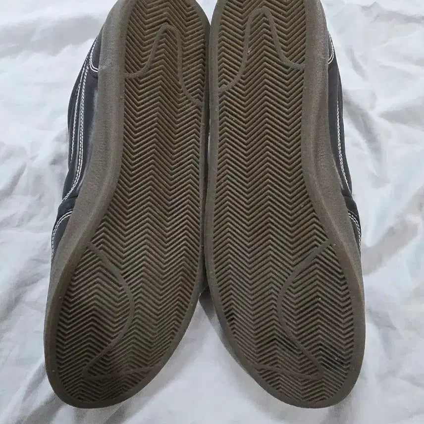 [SOLD OUT] 나이키 킬샷2 블랙 바로크 브라운 300