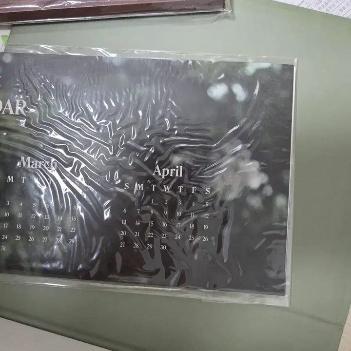 [BUNJANG] Lee Dong Wook 2025 Season's Greetings / 이동욱 2025 시즌그리팅