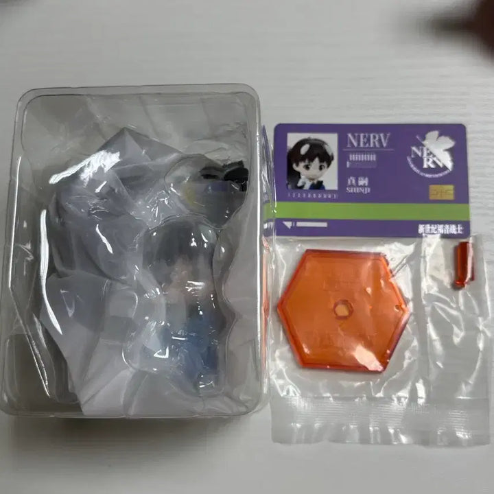 [BUNJANG] Popmart Shinji Figure / 팝마트 에반게리온 신지