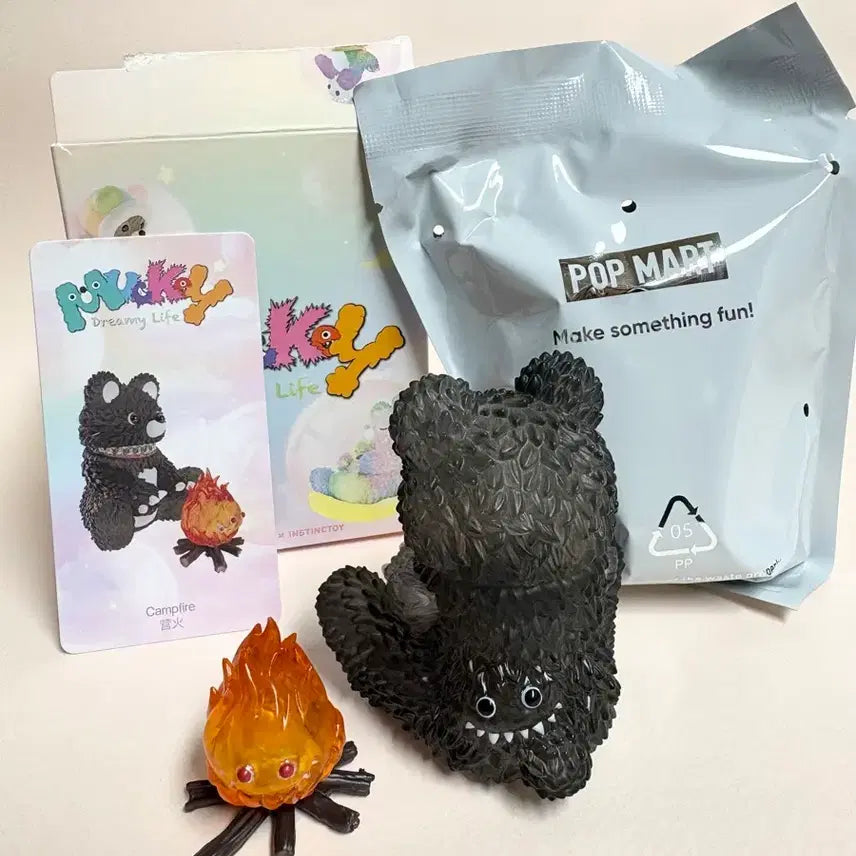 [BUNJANG] Instinctoy Dreamy Life Series Black Bear Figure (Box Opened, Unsealed) / [박스만개봉] 팝마트 인스팅토이 드리미라이프 시리즈
