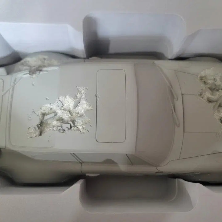 [BUNJANG] Daniel Arsham Eroded 911 Turbo Sculpture / 다니엘아샴  Eroded 911 Turbo