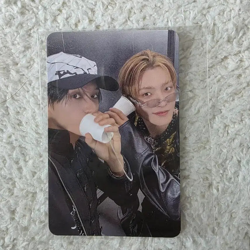 [SOLD OUT] 에이티즈 ATEEZ -  우영 &amp; 홍중 프롬 유닛 포카 양도