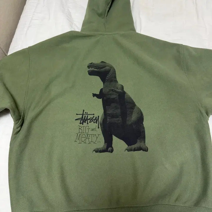[BUNJANG] Stussy Big &amp; Meaty Zip Hoodie Olive / (급처 3일만 이가격)스투시 빅 앤 미티 집 후드 올리브