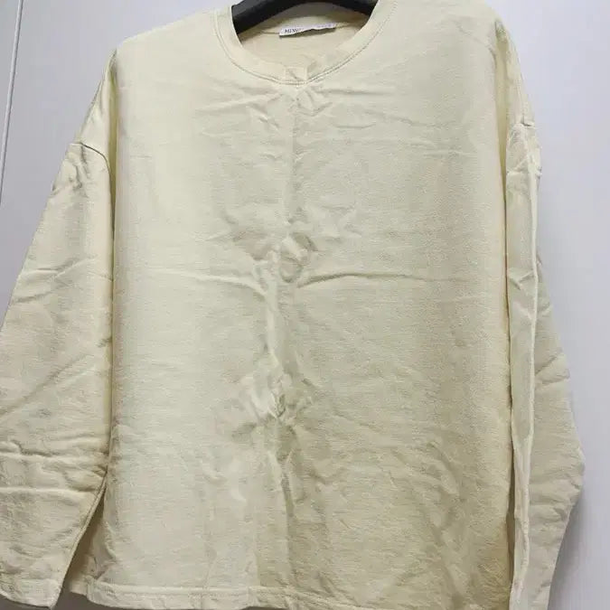 [BUNJANG] MIXXO Sweatshirt T-Shirt Ivory / MIXXO 미쏘 맨투맨 티셔츠 아이보리