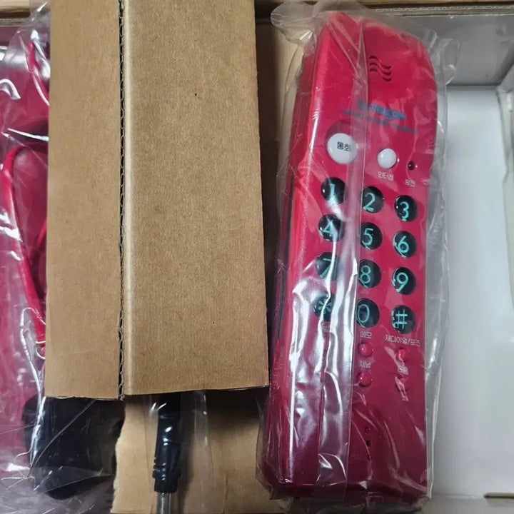 [BUNJANG] Telson Electronics Pyramid TCP-100 Pink Corded/Cordless Phone / 텔슨전자 피라미드 유무선 전화기 TCP - 100핑크 미사용신품 팝니다.