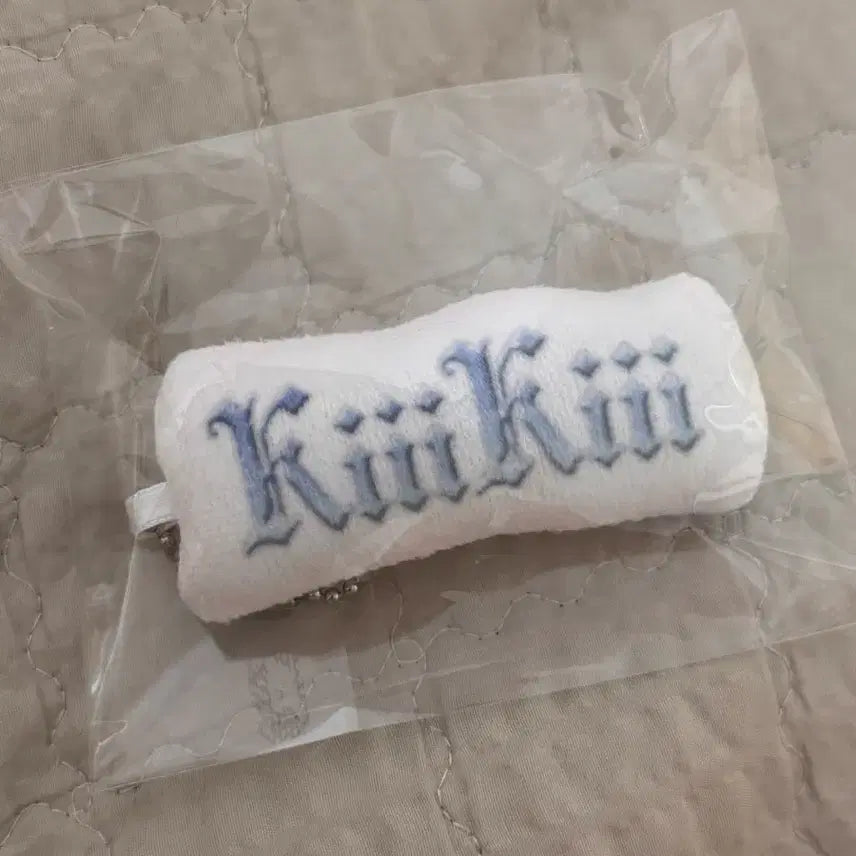 [BUNJANG] Kiki Mifan Cushion Keyring / 키키 미팬 쿠션키링 판매해요