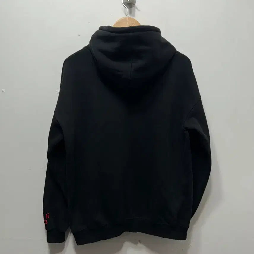 [BUNJANG] Jordan Black Hoodie Red Jumpman S / 조던 블랙 후드티 레드 점프맨 S