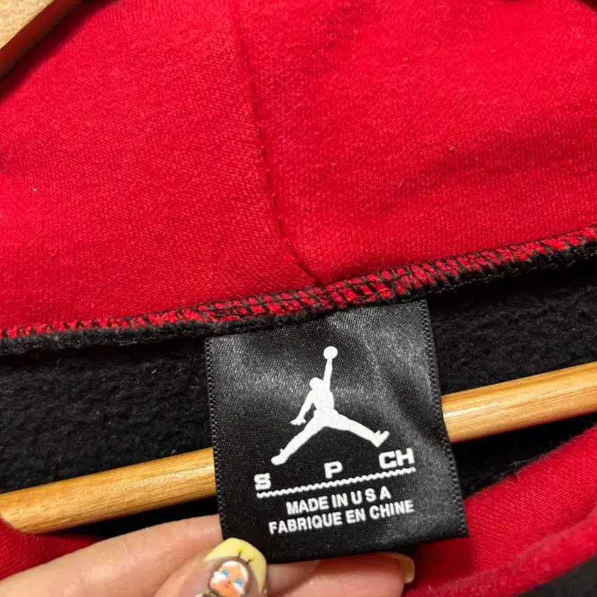 [BUNJANG] Jordan Black Hoodie Red Jumpman S / 조던 블랙 후드티 레드 점프맨 S