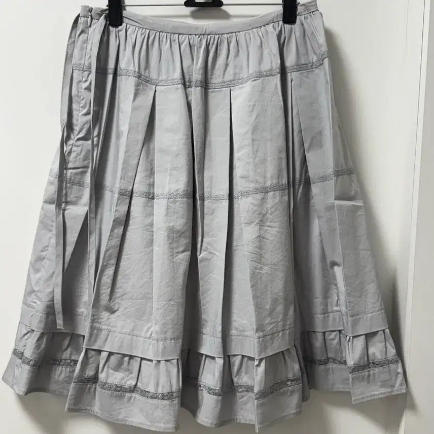 [BUNJANG] More Than Yesterday Flare Skirt Gray S / 모어댄예스터데이 코레 플레어 스커트 그레이 S