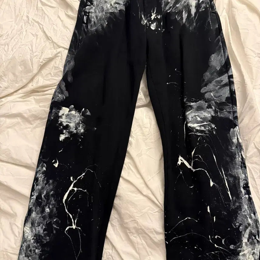 [BUNJANG] Balenciaga Painter Sweatpants / [L] 발렌시아가 페인터 스웻팬츠