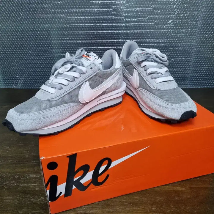 [BUNJANG] Nike Sacai LD Waffle Light Smoke Grey [285] / 프라그먼트 LD와플 라이트스모크그레이 [285]