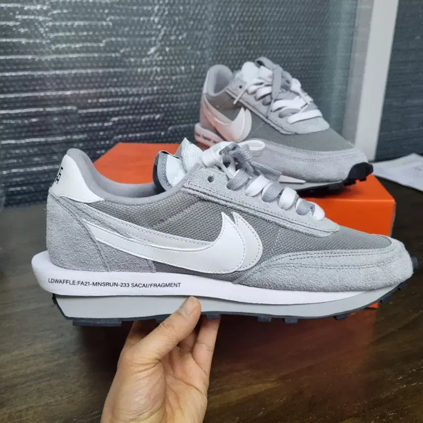 [BUNJANG] Nike Sacai LD Waffle Light Smoke Grey [285] / 프라그먼트 LD와플 라이트스모크그레이 [285]