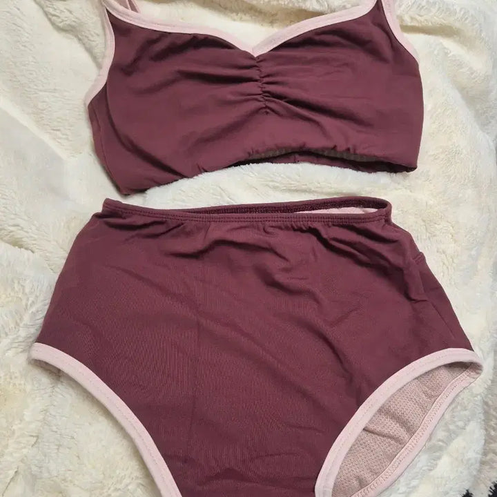 [BUNJANG] Peya Polewear Set SS / 페야 폴웨어 세트 SS