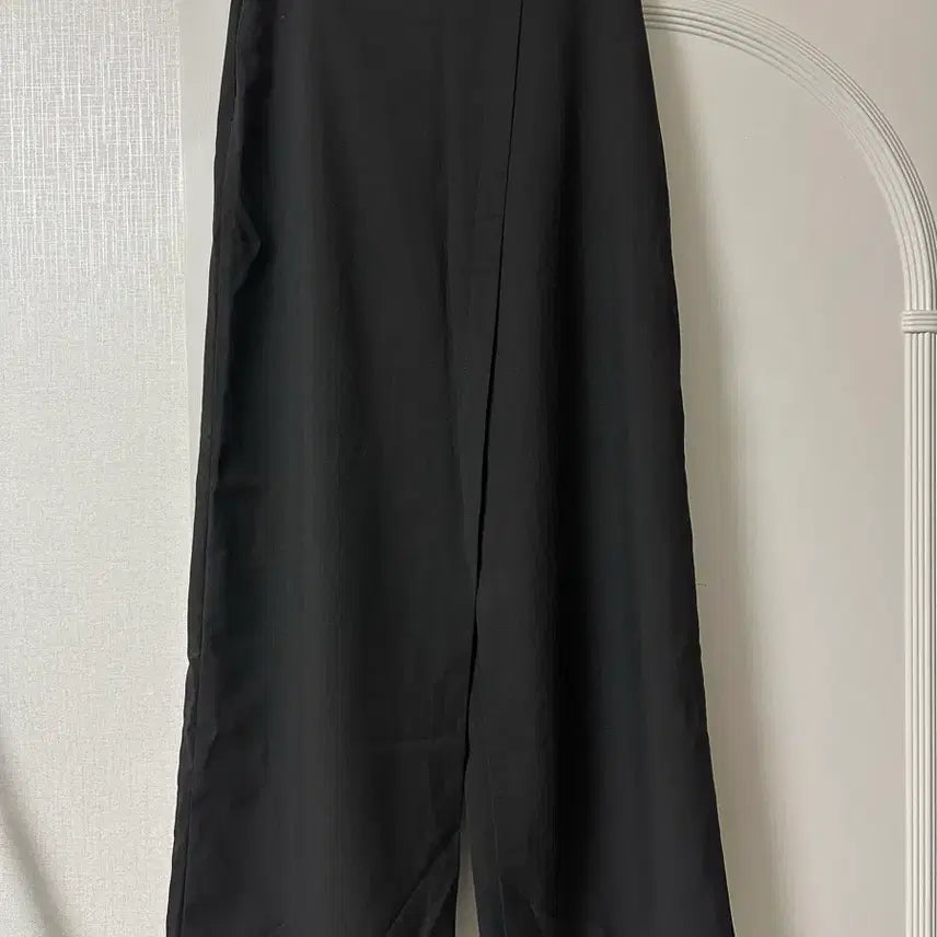 [BUNJANG] Black Slacks Skirt S Size / 블랙 색상의 슬랙스 처럼 생긴 스커트 s사이즈