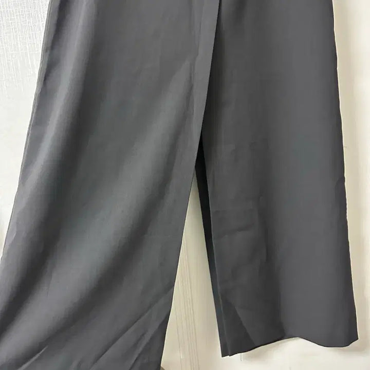 [BUNJANG] Black Slacks Skirt S Size / 블랙 색상의 슬랙스 처럼 생긴 스커트 s사이즈