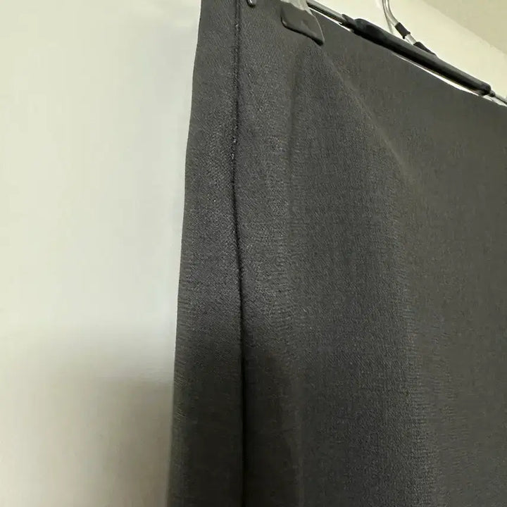 [BUNJANG] Black Slacks Skirt S Size / 블랙 색상의 슬랙스 처럼 생긴 스커트 s사이즈