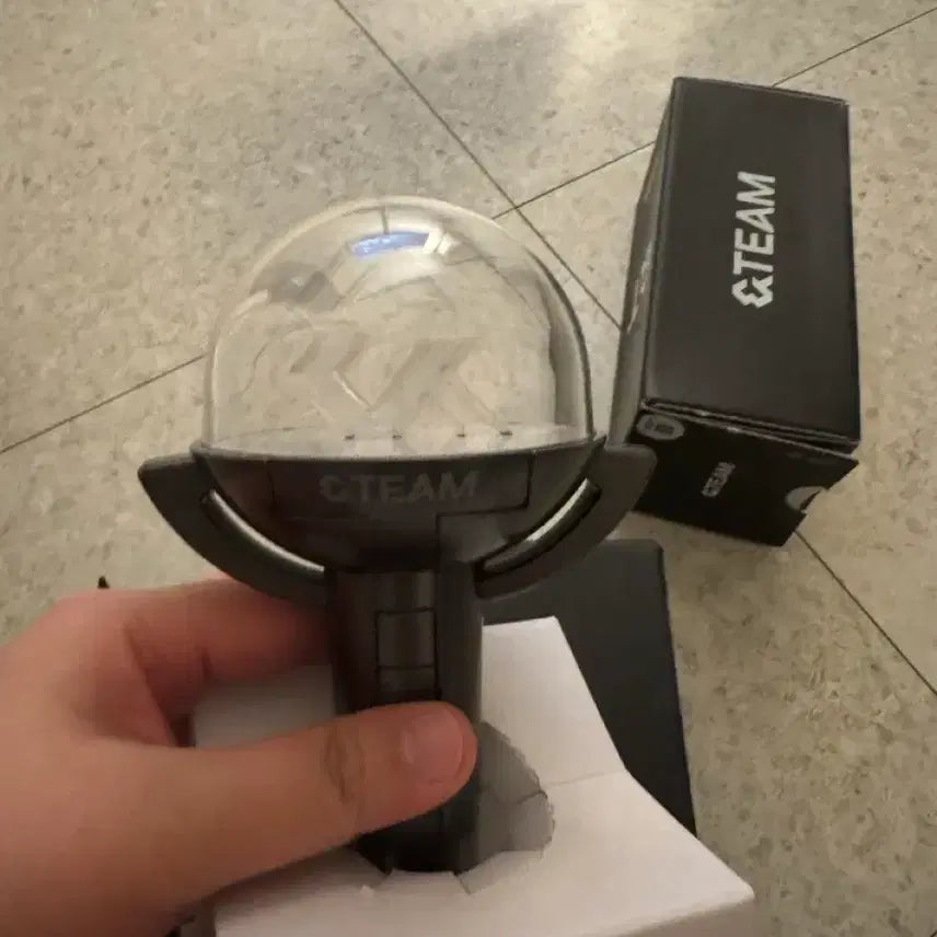 [BUNJANG] &TEAM Official Light Stick / 루네봉 앤팀봉 팝니다 (더스트백O)