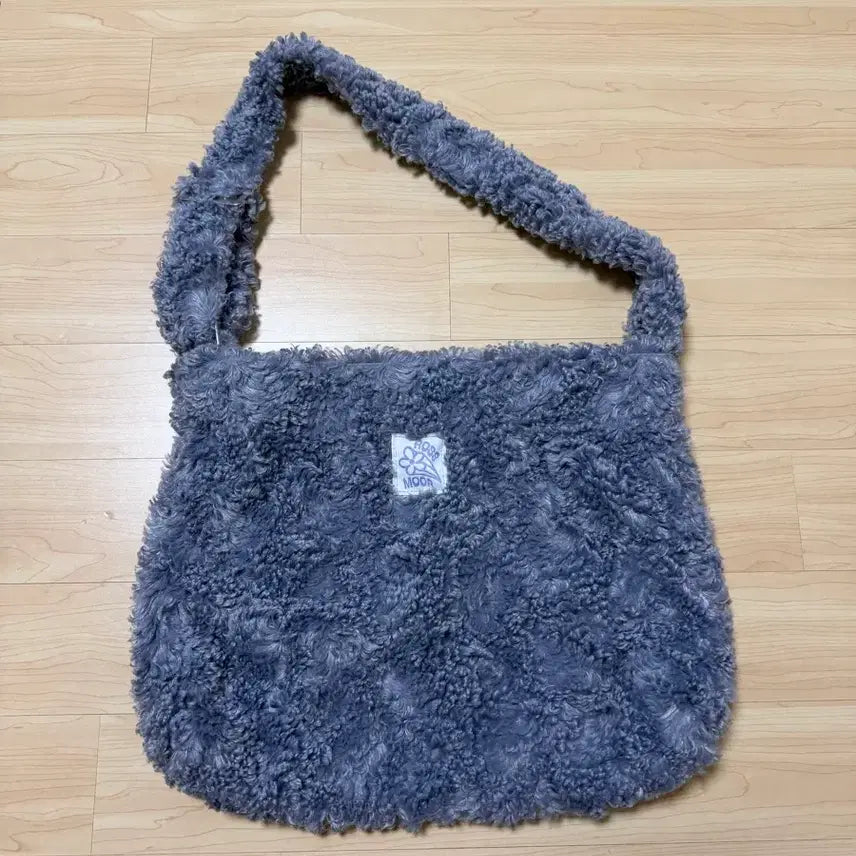 [BUNJANG] ROSSMOOR Faux Fur Shoulder Bag - Gray / ROSSMOOR 뽀글이 퍼 숄더백 그레이